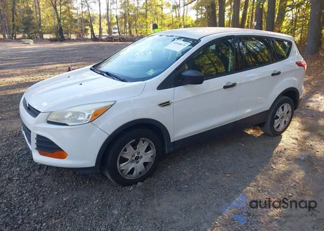 2013 Ford Escape S from USA, damaged, VIN 1FMCU0F72DUD65263